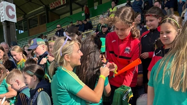 Players from the Meath ladies team sign autographs for young fans in Páirc Tailteann, Navan