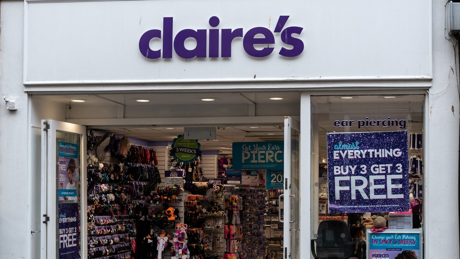 Jewellery retailer Claire's files for bankruptcy in US