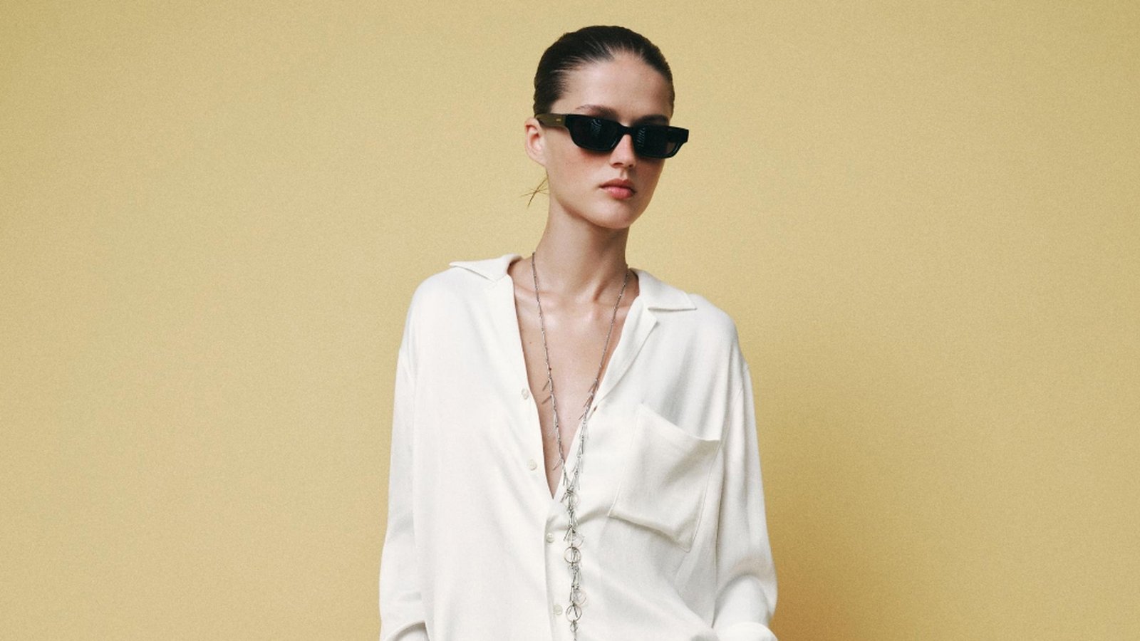 UK bans Zara ads over 'unhealthily thin' model photos