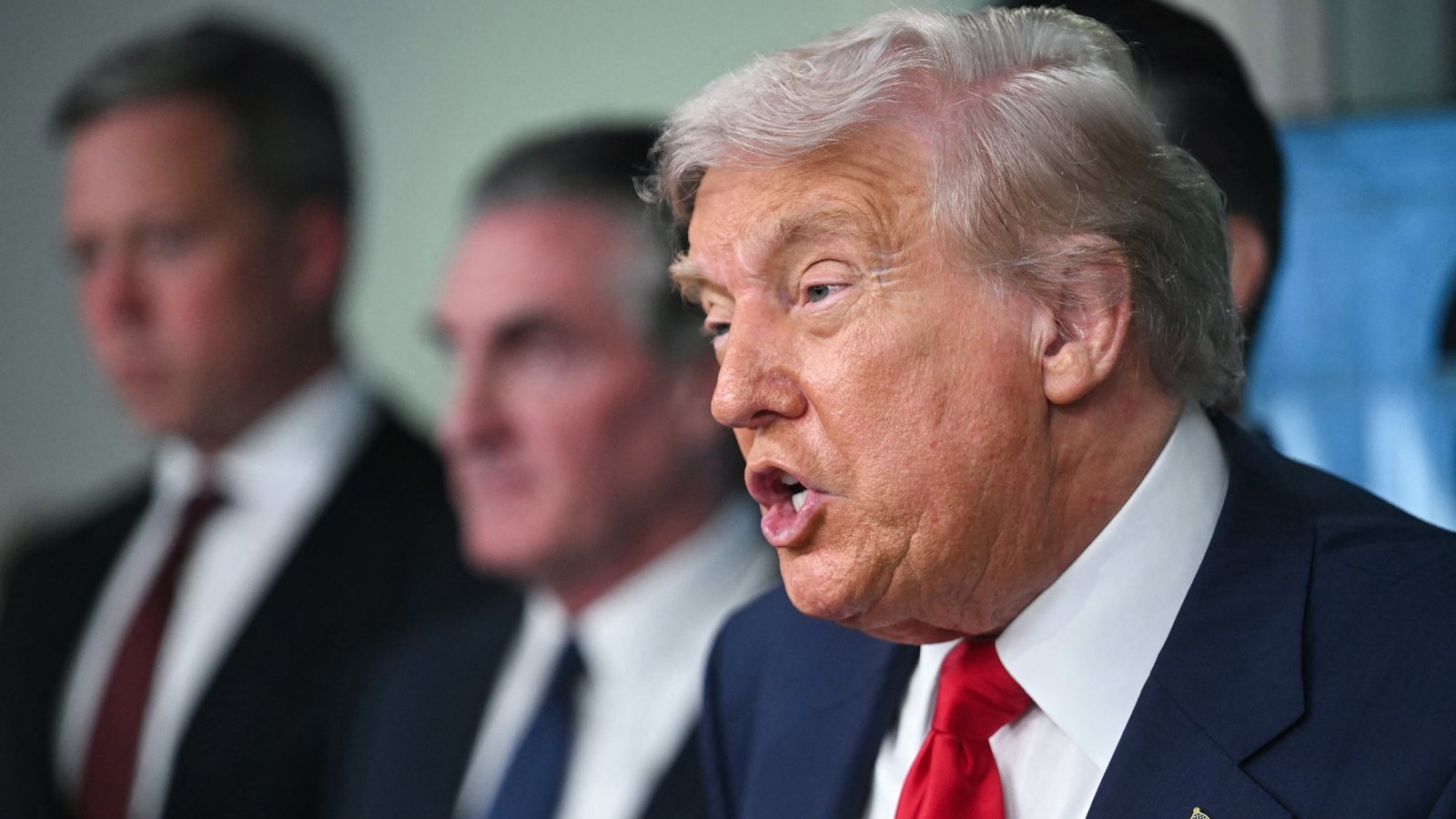 Trump deploys National Guard to tackle Washington crime