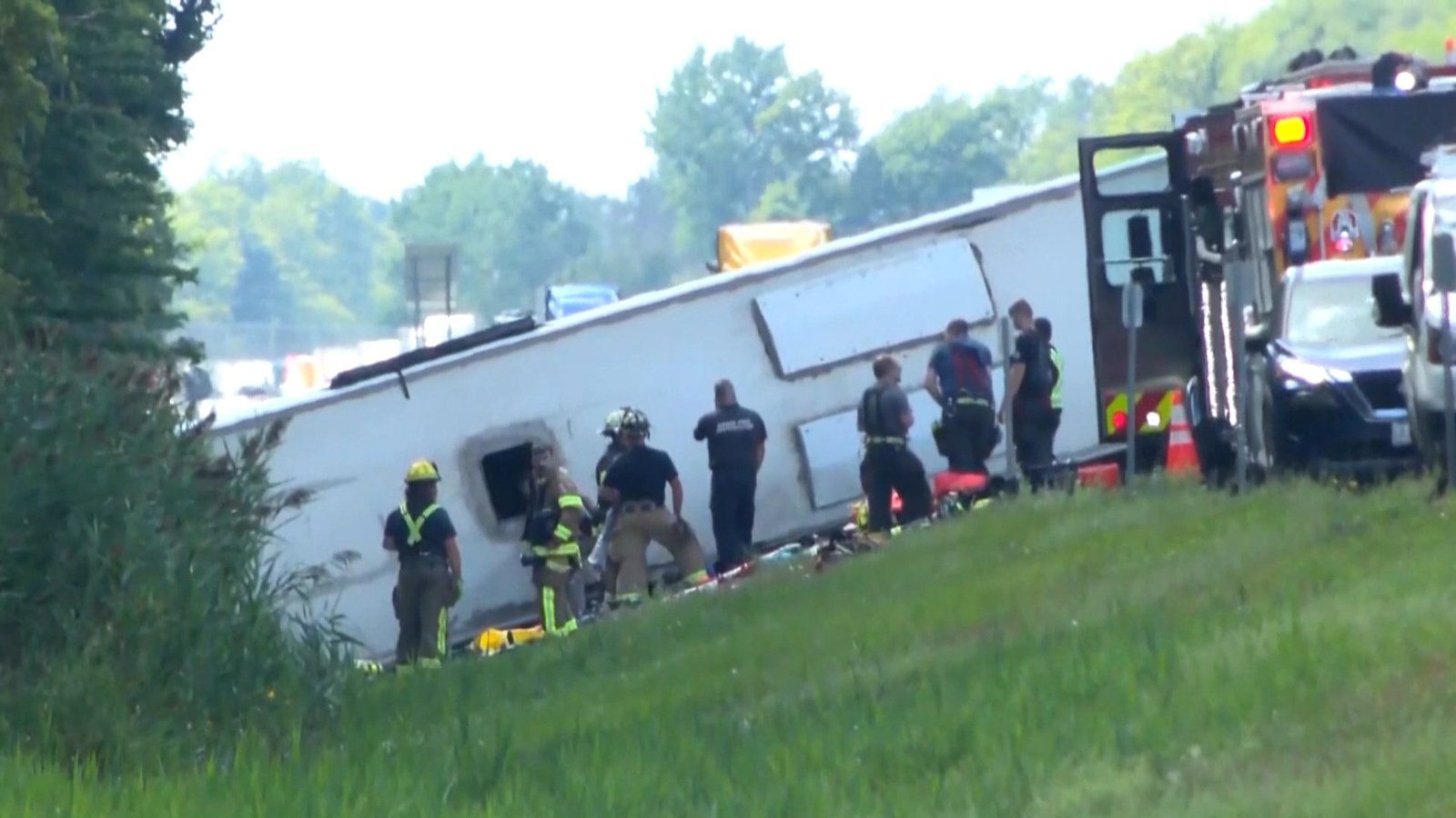 Five killed in New York state tour bus crash
