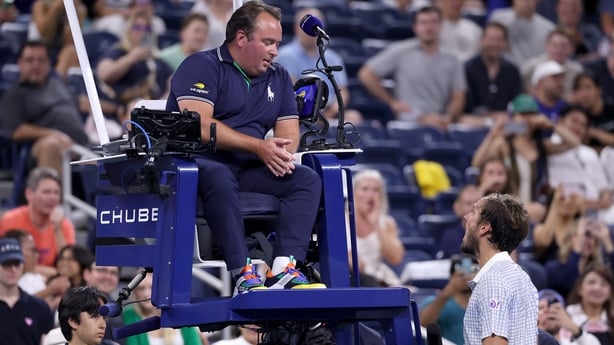 Daniil Medvedev argues with chair umpire Greg Allensworth