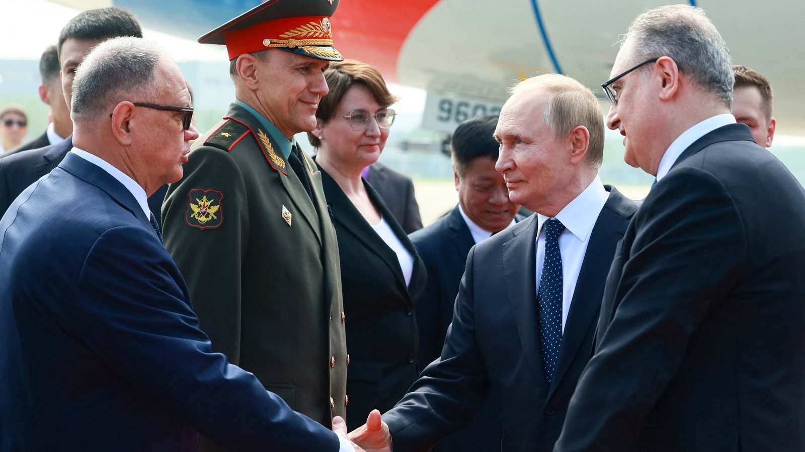 Putin lands in Tianjin for summit hosted by China