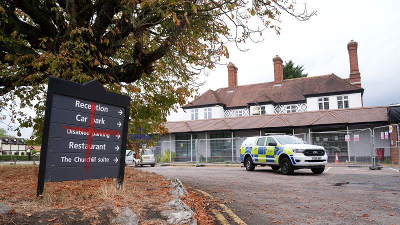 UK wins bid to overturn injunction to remove asylum seekers from hotel