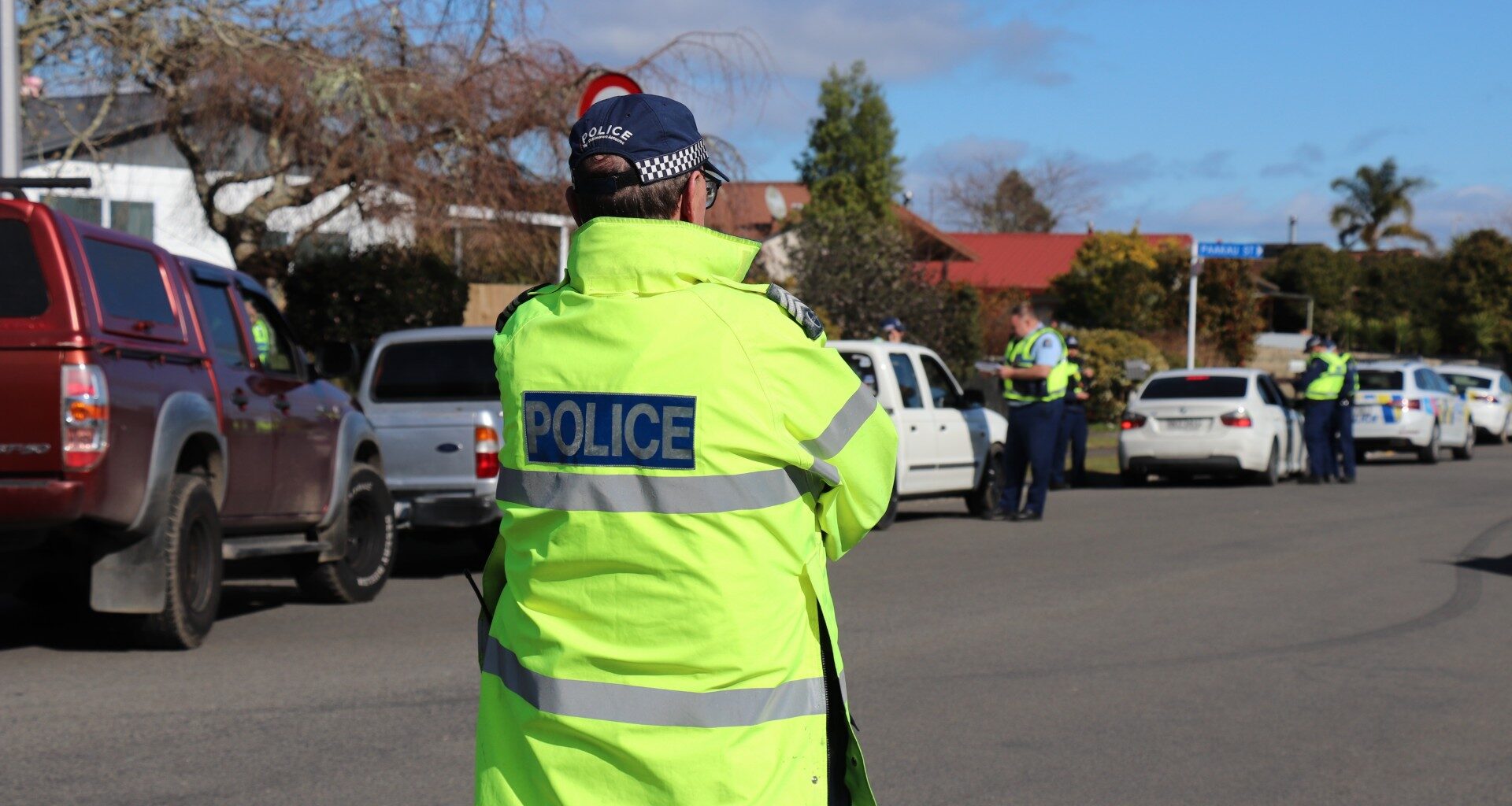SunLive - Ten arrested at Rotorua gang tangi