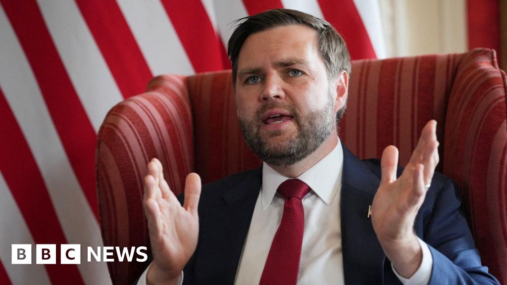 JD Vance meets Robert Jenrick in Cotswolds