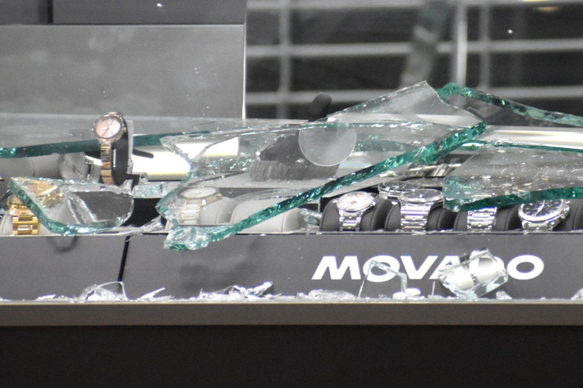 Georgian Mall jewelry store robbed again by armed thieves