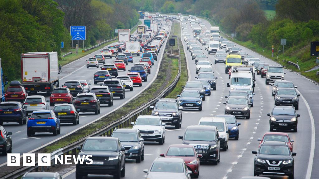 Travellers warned of road and rail delays