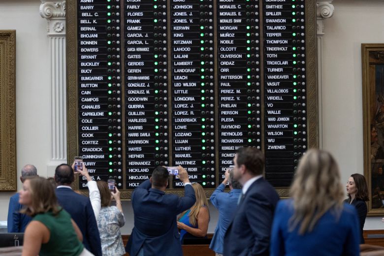 Texas lawmakers watch the roll call tally during the fifth session without quorum, on August 8.