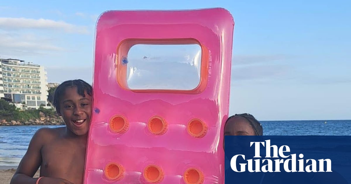 British siblings, 13 and 11, who drowned off beach in Spain named | Spain