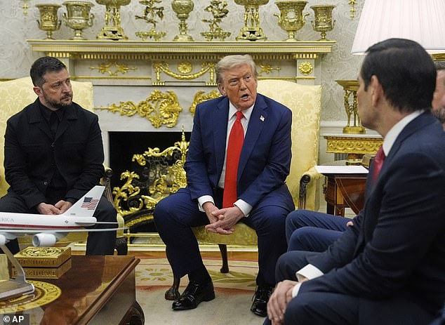 But Associated Press photos show an undeniable chunkiness to the bottom of the president's feet