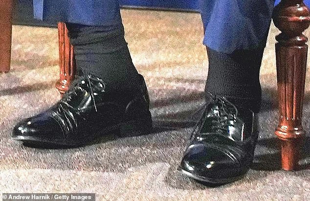 The 79 year-old's 'cankles' are clearly visible in another photo taken the same day