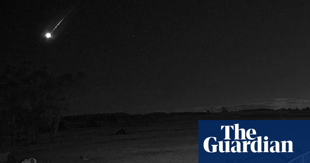 ‘My house and the earth shook visibly’: blazing meteor thrills residents in central Victoria | Victoria