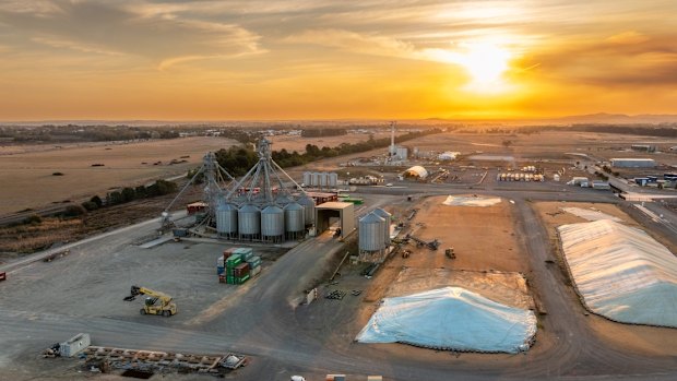 CHS Broadbent says a rail link to its grain terminal at the government-backed Ballarat West employment zone may no longer be viable.