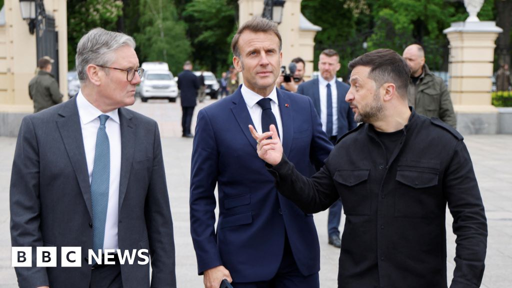 European leaders rush to US to help Ukraine avoid 'capitulation’