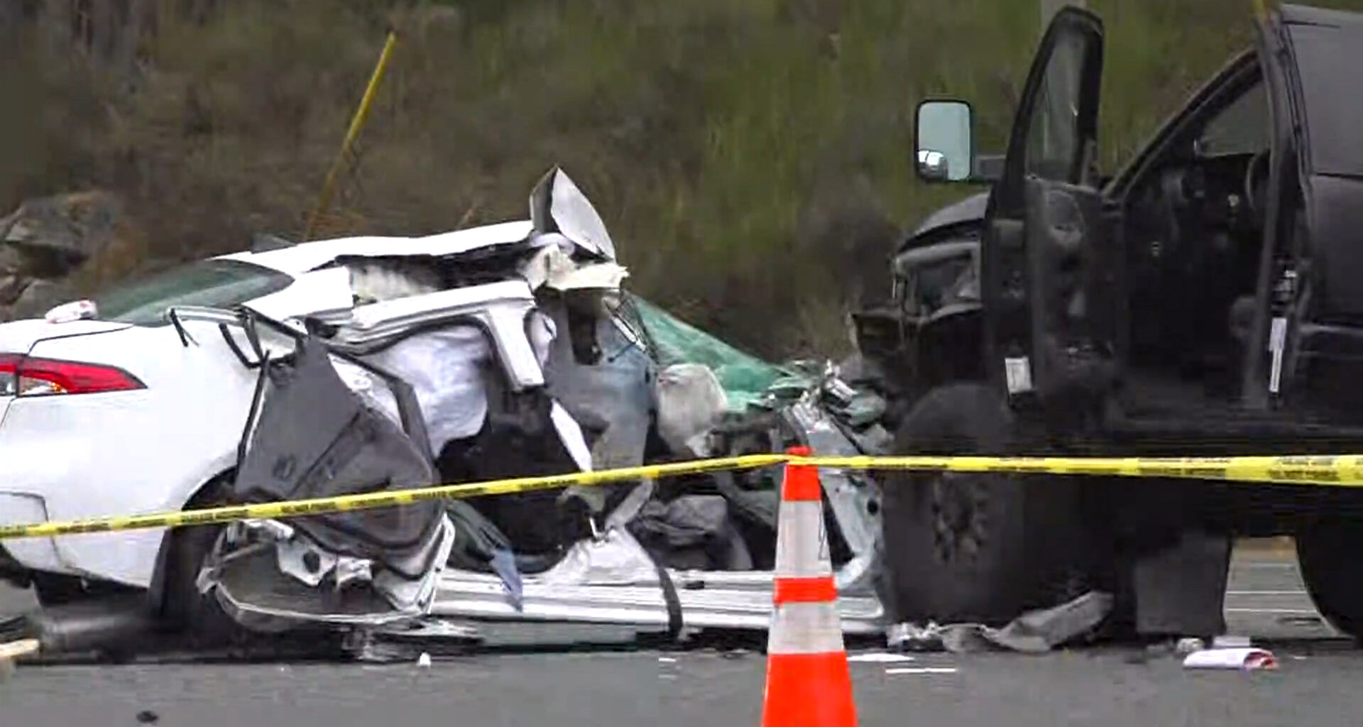 1 dead after Malahat crash, five others taken to hospital
