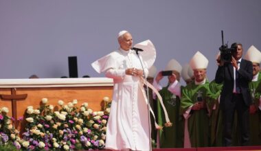 Pope Leo tells 1 million Catholic youths they are sign ‘different world is possible’