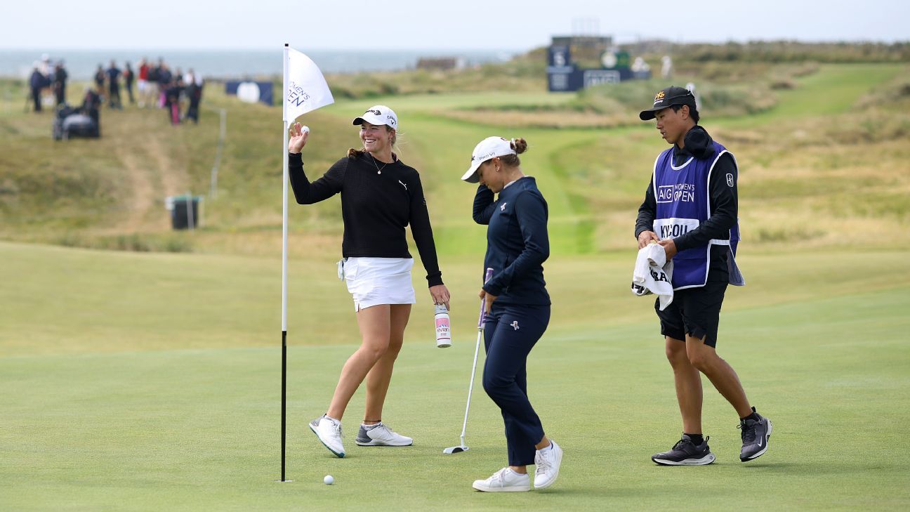 Mimi Rhodes gets bank-shot hole-in-one at Open Championship