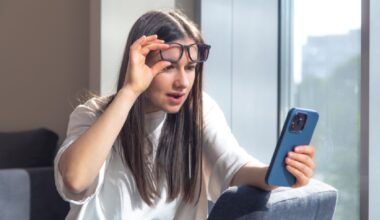 Eye doctor shares tips to prevent eye strain from too much screen time: How to set brightness, contrast and font | Health