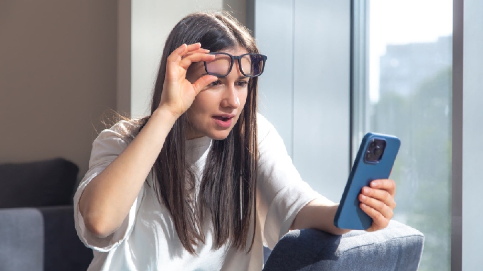 Eye doctor shares tips to prevent eye strain from too much screen time: How to set brightness, contrast and font | Health