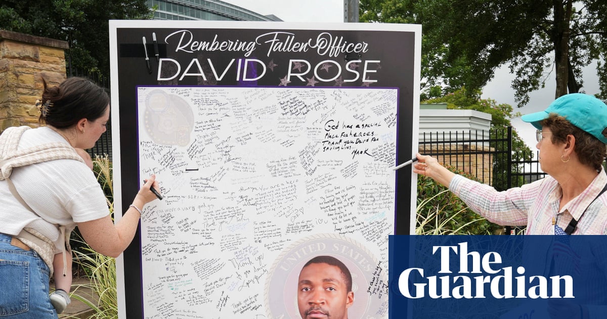 Gunman in CDC attack fired over 180 shots at building and broke 150 windows | Atlanta