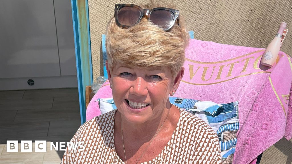 Knee-replacement implant used on thousands of NHS patients known to be faulty for years