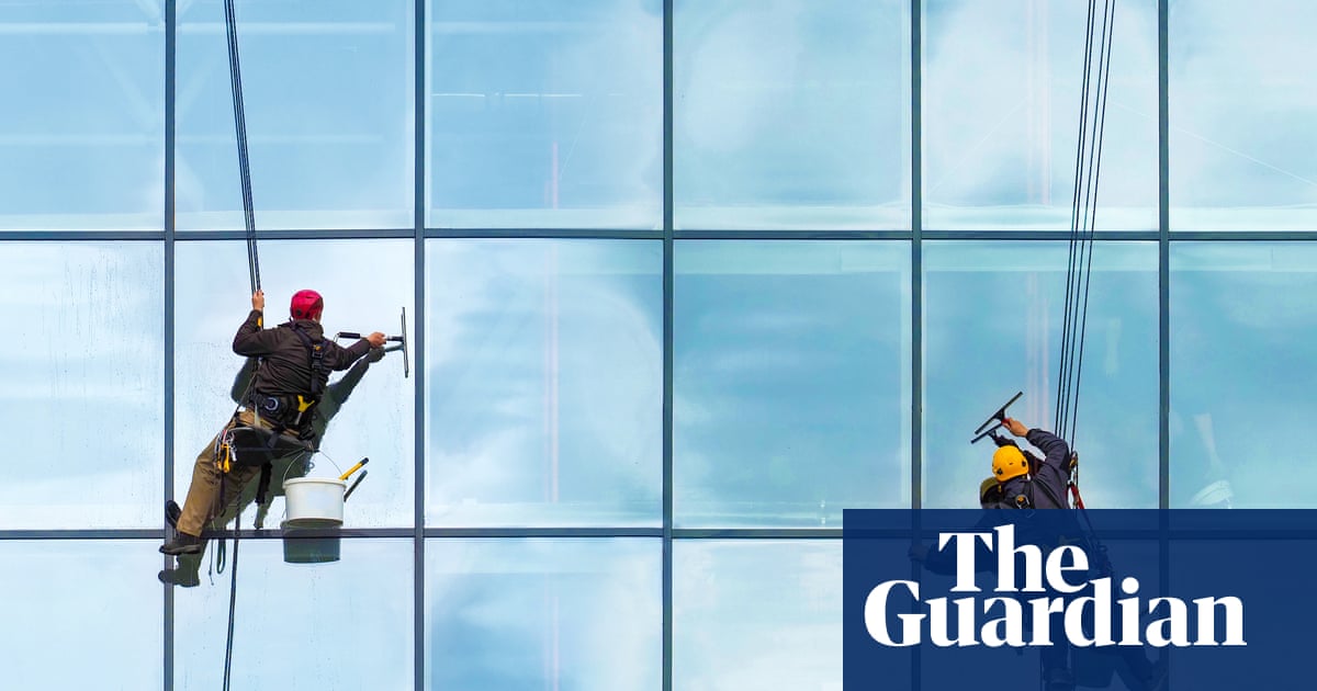 Is AI going to steal your job? Not if you work in cleaning, construction or hospitality, Australian report finds | Australian economy