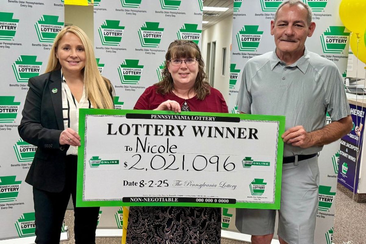 Grandma and breast cancer survivor decided to play the lottery on her phone. Then she hit it big