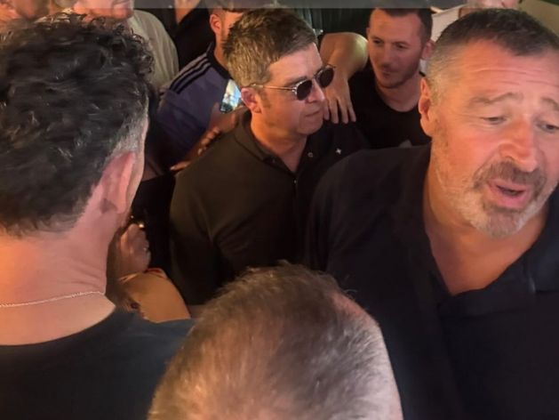 Noel Gallagher spotted in Maynooth pub ahead of mega Oasis weekend