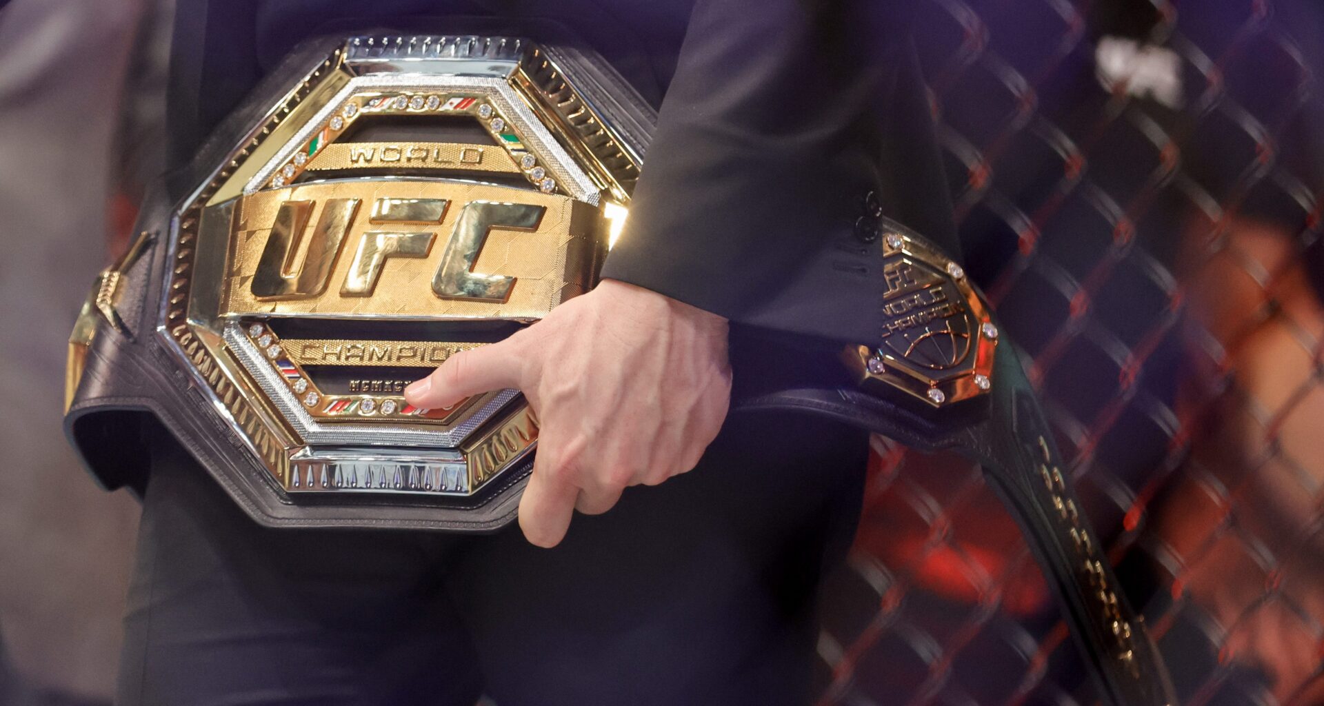 UFC 319: Du Plessis vs. Chimaev Live Results & Highlights