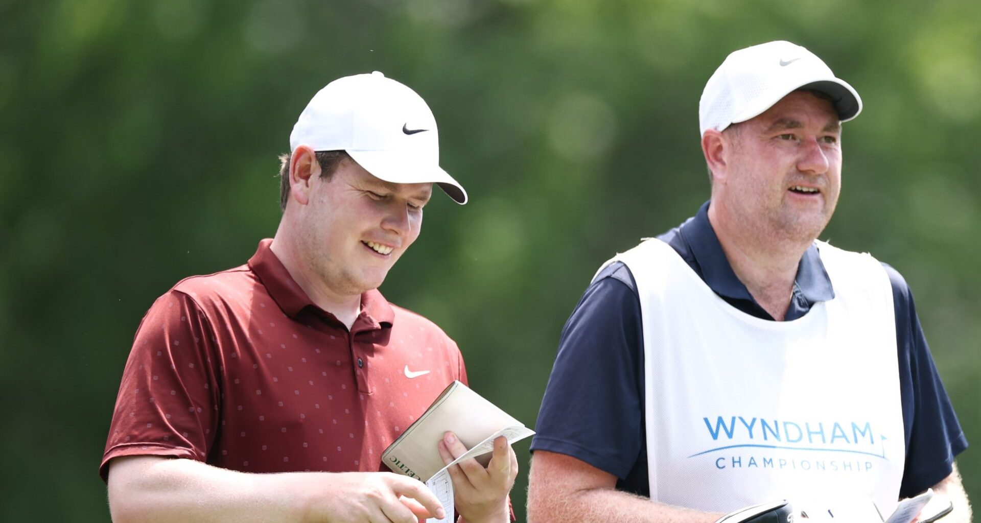 Mike Burrows, Robert MacIntyre's Caddie: 5 Fast Facts