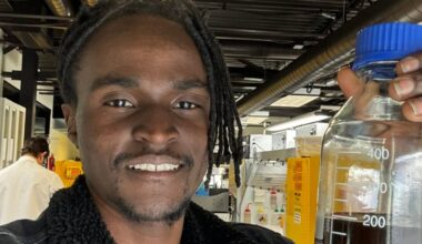 Julian Brown successfully tests machine that ‘turns’ plastic into fuel after ‘disappearance’ | Watch