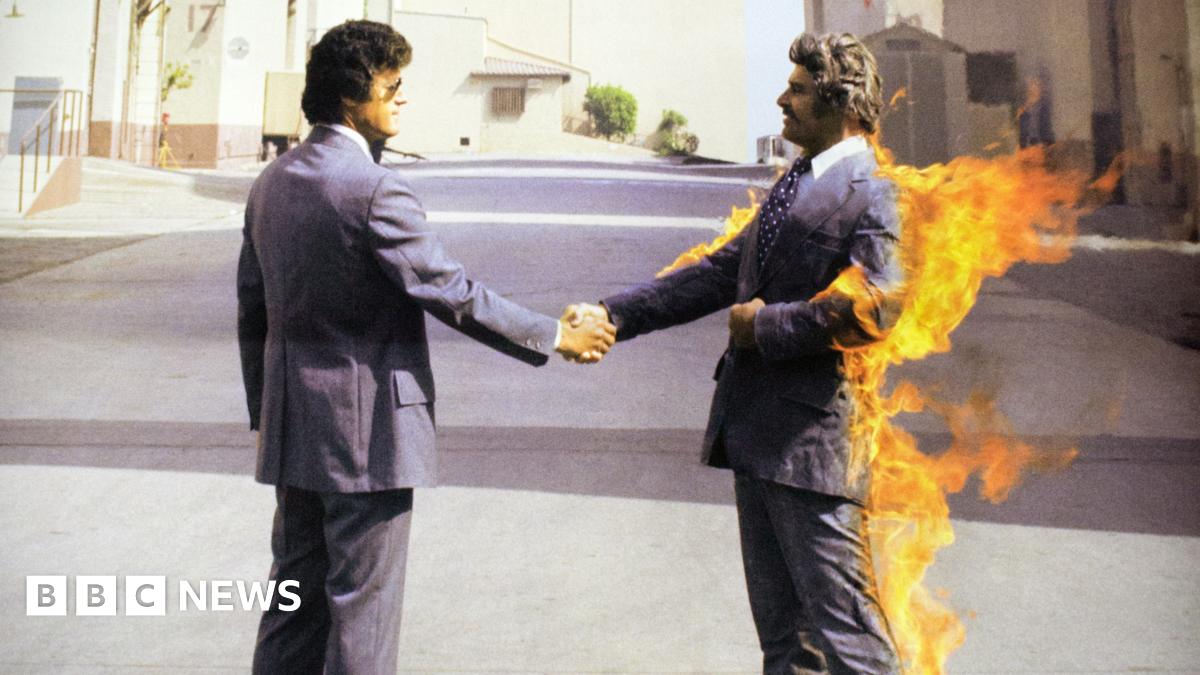 Stuntman Ronnie Rondell Jr. accepts the Taurus Honoray Lifetime Achievement Award at the 4th Annual Taurus World Stunt Awards at Paramount Pictures May 16, 2004