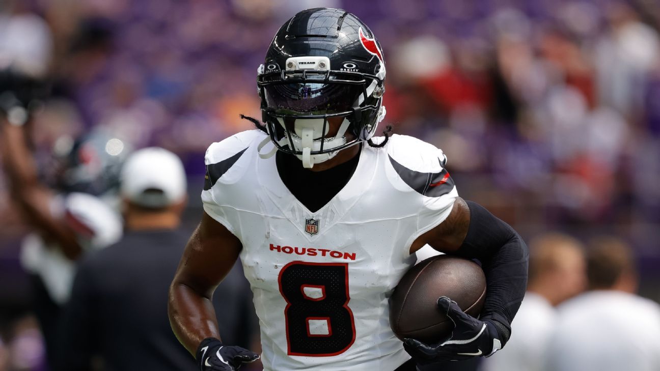 Sources - Eagles trade for Texans WR John Metchie III