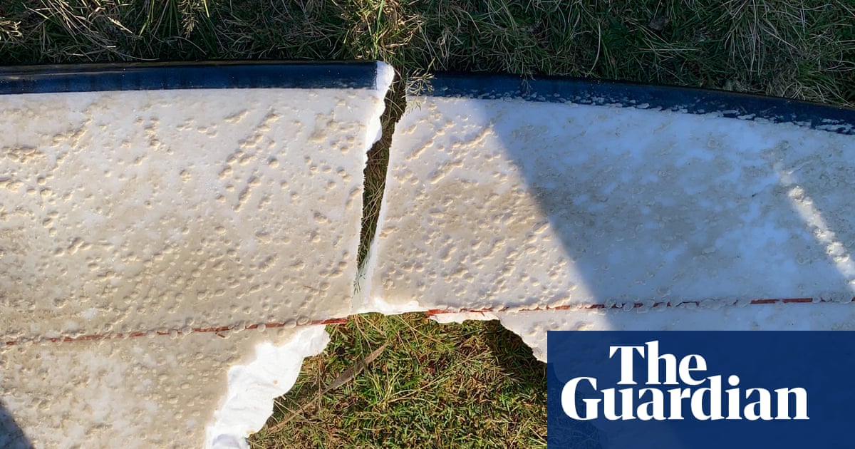 Shark’s big bite of surfer’s board forces beach to close on Australia’s east coast | New South Wales