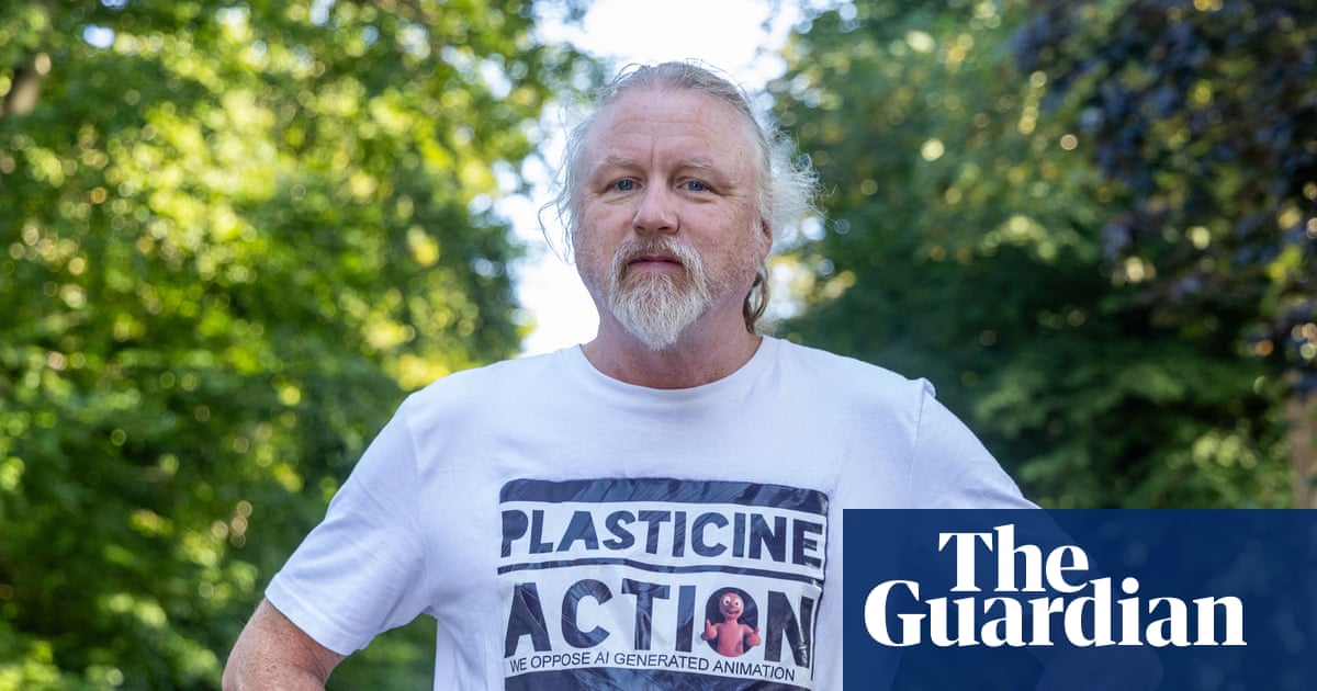 Protester arrested over ‘Plasticine Action’ T-shirt: ‘How ridiculous is this?’ | Protest