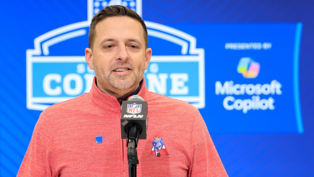 Wolf: Patriots willing to trade a top draft pick to help team