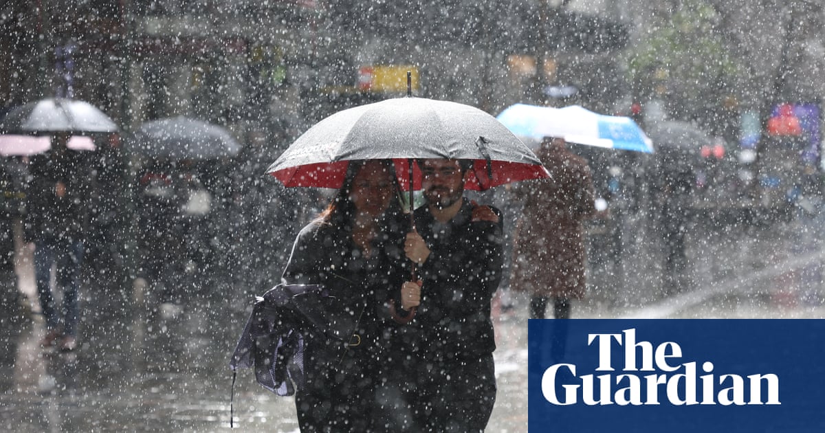 NSW daily rainfall could ‘nudge triple figures’ with wet weather forecast to intensify | Australia weather