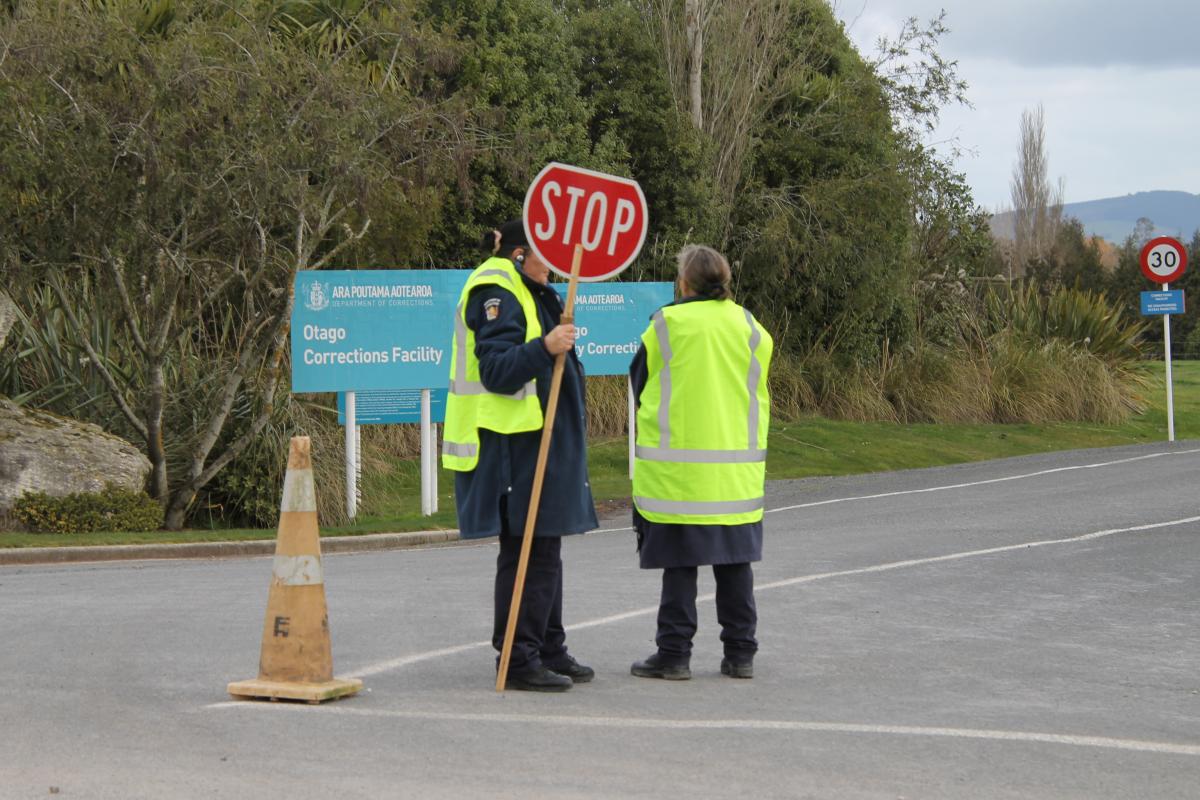 Inmate holed up on Milburn prison roof