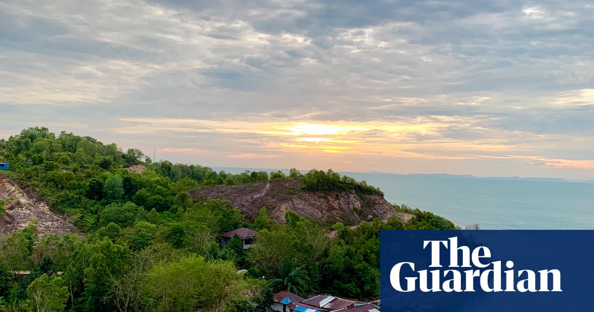 Indonesia working on details of plan to treat 2,000 people from Gaza amid concerns about right to return | Indonesia