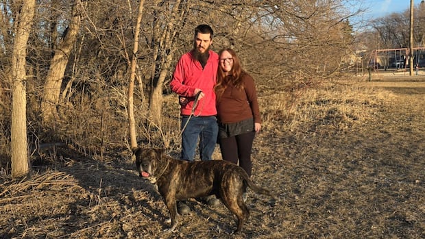 'Blatant neglect,' says Winnipeg father after daughter overdoses due to pharmacy error