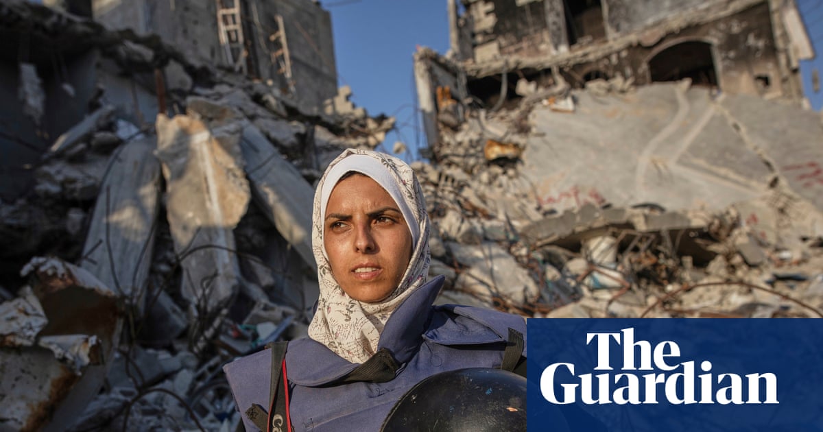 Mariam Abu Dagga: Gaza journalist killed in Israeli strike ‘carried her camera into the heart of the field’ | Israel-Gaza war