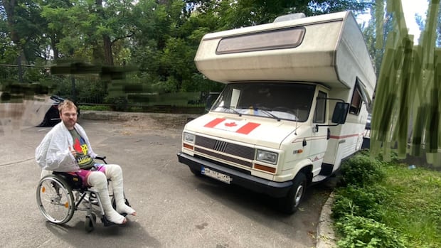 This Calgarian volunteered to fight in Ukraine. He was nearly killed in a drone attack