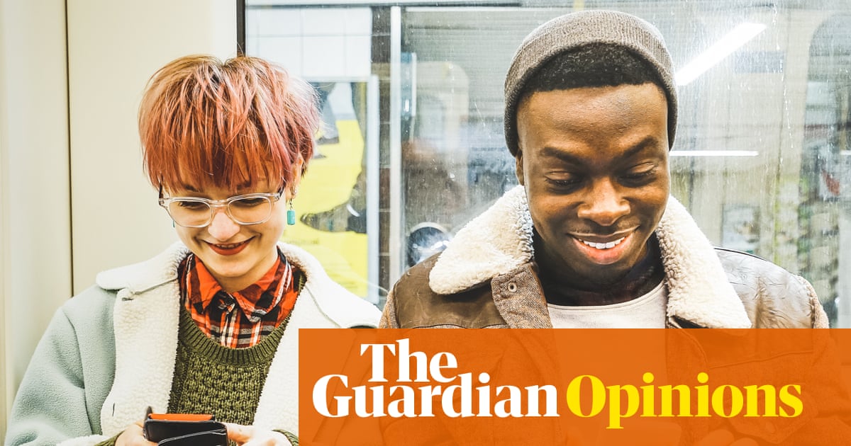 Time’s up for tinny tunes and blaring football highlights. London’s headphone cavalry has arrived | Hugh Muir