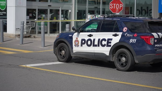 'This isn't Ottawa': Outrage grows over 'vile' grocery store attack on Jewish woman