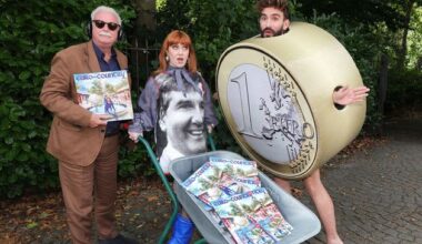 CMAT and Marty Whelan – and a €1 coin in heels – celebrate launch of popstar’s new album