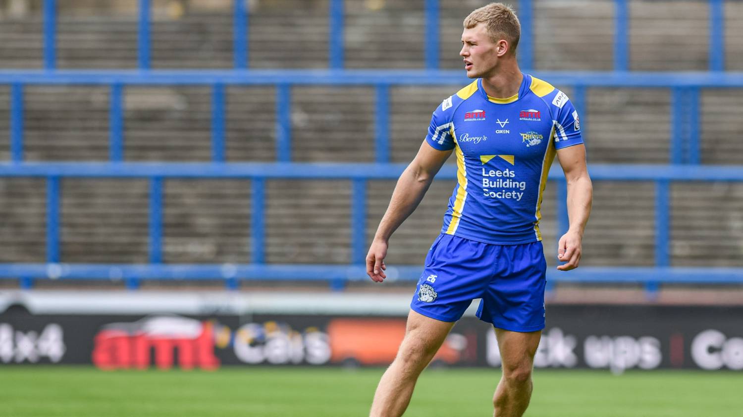 Simpson returns for Rhinos