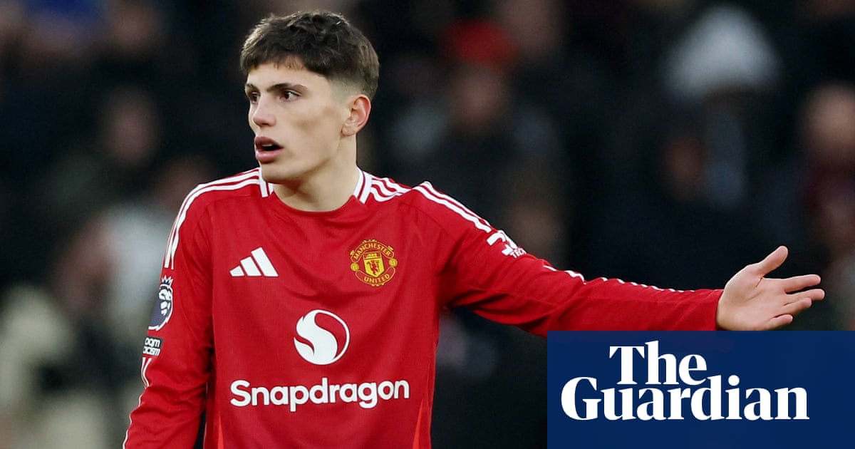 Chelsea step up efforts to sign Garnacho and Simons in attacking reshuffle | Transfer window