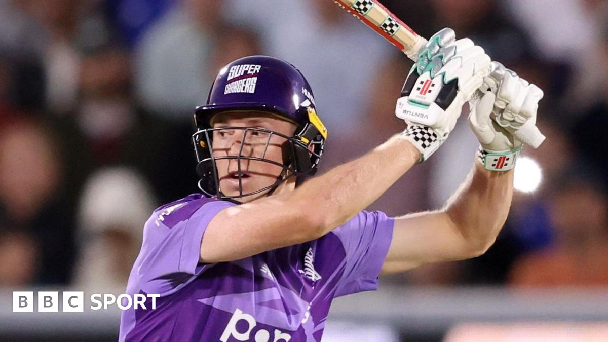 Relive Zak Crawley guiding Northern Superchargers to an impressive eight-wicket win over London Spirit in the men's Hundred