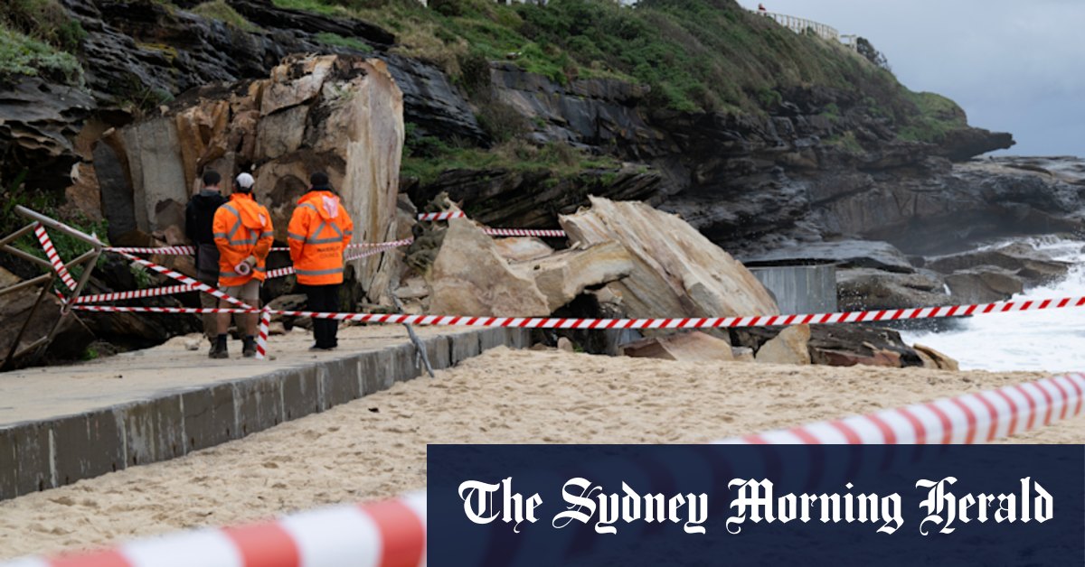 Part of popular Sydney beach closed after rockfall